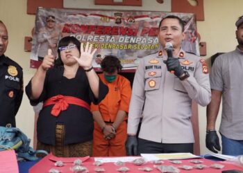 Kedapatan Simpan Ganja, WNA Asal Belarusia Diamankan Polsek Denpasar Selatan