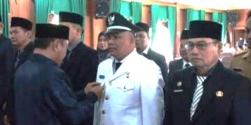 Sekda Tanjab Timur Lantik Pejabat Eselon II, III dan IV