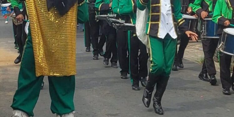 Semarak kemerdekan RI.  SMA 3 Tanjab Timur Ikut Meramaikan Pawai Pembangunan