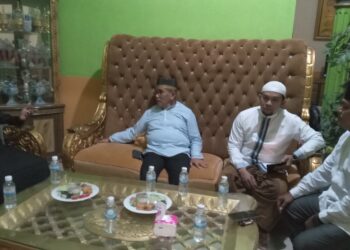 H.  Bakri Hadiri Acara Maulid Nabi Di Masjid Al Hidayah Kec. Nipah Panjang