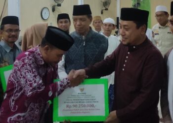 Sapril Beserta Rombongan Di Sambut Hangat Masyarakat Desa Simbur Naik