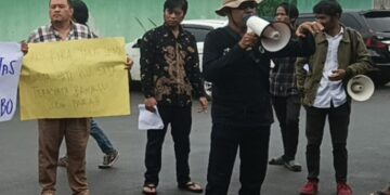 LSM Bidik Indonesia Adakan Aksi Di Bawaslu Provinsi Jambi, Ini Tuntutannya