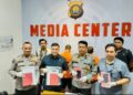 Tipu Warga Jambi, Subdit V Cyber Ditreskrimsus Polda Jambi Tangkap Dua Pelaku Penipuan Online di Pulau Jawa