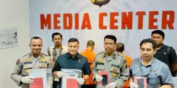Tipu Warga Jambi, Subdit V Cyber Ditreskrimsus Polda Jambi Tangkap Dua Pelaku Penipuan Online di Pulau Jawa