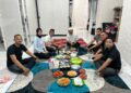 Bersama Pakar Komunikasi Dan Motivator Nasional, Dirpolairud Polda Jambi Buka Puasa Di Rumah Dinas