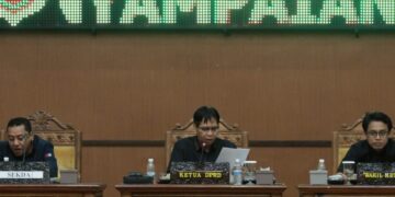 Sekda Sapril Hadiri Paripurna Laporan Pansus DPRD Tanjabtim