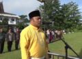 Wakil Bupati H. Robby Nahliyansyah, menjadi pembina upacara pada peringatan (Hardiknas) di lapangan Kantor Bupati Tanjab Timur