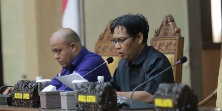 Dewan Perwakilan Rakyat Daerah (DPRD) Kabupaten Tanjung Jabung Timur  menggelar rapat paripurna dengan agenda penyampaian Nota Pengantar Ranperda tentang Perubahan atas Peraturan Daerah Nomor 3 Tahun 2016
