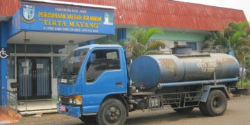 “Terungkap! Petinggi PDAM Tirta Mayang Diperiksa Polisi: Siapa yang Bertanggung Jawab?”