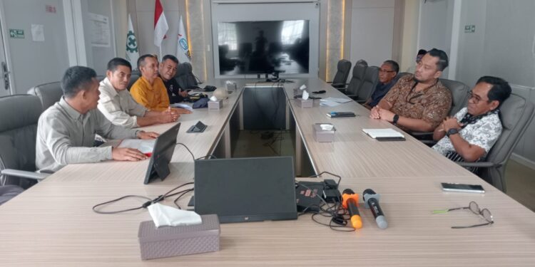 “Tolak Subkontrak Ilegal! Masyarakat Tuntut Keadilan atas Kelalaian PPK Arief W.”