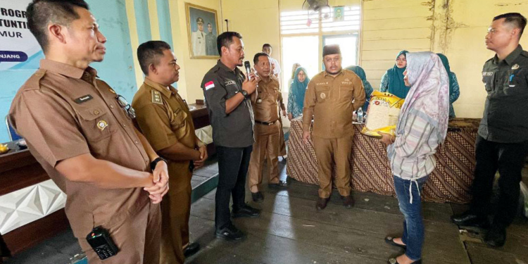 Wabub Robby Hadiri Konvergensi Stunting Lintas Sektoral Kecamatan Nipah Panjang