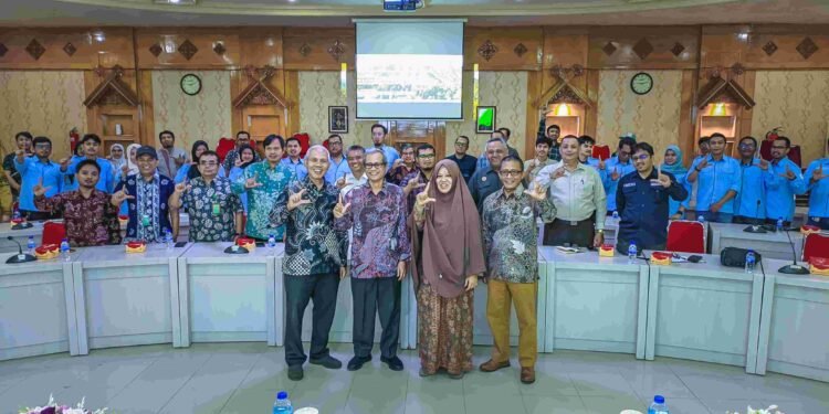 “Ekonomi Hijau di Hutan Konservasi: Solusi Nyata dari MIL XII UNJA untuk Indonesia”