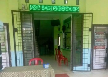 “Pelayanan Kesehatan Ala Puskesmas Tempino: Warga Menunggu, Petugas Mengobrol?”
