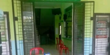 “Pelayanan Kesehatan Ala Puskesmas Tempino: Warga Menunggu, Petugas Mengobrol?”