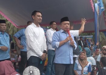 Kendati kondisi kurang Sehat,  Alharis Tetap Menemui Pendukung nya.