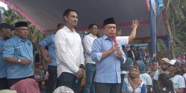 Kendati kondisi kurang Sehat,  Alharis Tetap Menemui Pendukung nya.