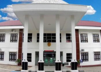 “Rakyat Teriak, Hukum Membisu: Saat Keadilan Hanya Milik Mereka yang Berkuasa”