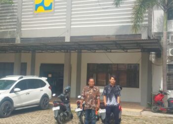 “Mega Proyek Sekolah Adhyaksa: Rp 41 Miliar Tapi Honorer yang Jadi Wakil Resmi?”