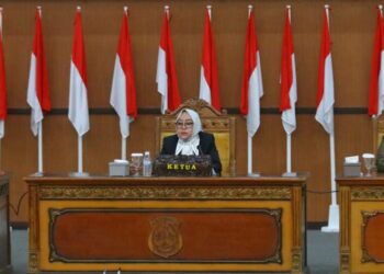 DPRD Kabupaten Tanjung Jabung Timur (Tanjabtim), umumkan pemberhentian Bupati – Wabup hasil pilkada serentak tahun 2020.