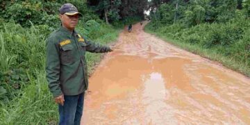 Ketua AWASI Muaro Jambi Ledakkan Kritik: Pemerintah Tutup Mata, Jalan Rusak di Perumahan Audiri Permai Seperti Kubangan!