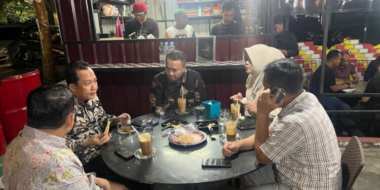 BERITA TERKINI Dejavu, Lima Bupati Nongkrong Bareng, Ada Apa?