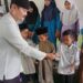 Kepsek SDN 10/ X Nipah Panjang Berikan Bantuan kepada siswa siswi Anak yatim Piatu