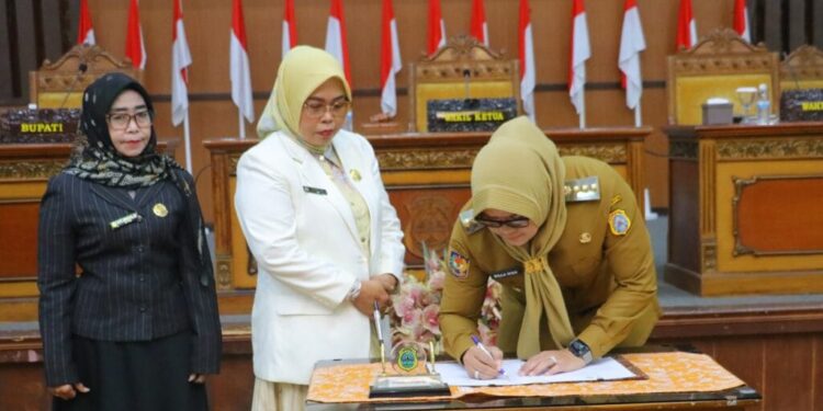 Paripurna DPRD Tanjab Timur Sahkan Rancangan Awal RPJMD 2025 – 2029 Visi “” Merata” 