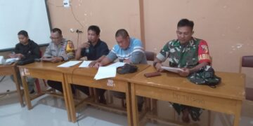 Kades Simpang Jelita Gelar Rapat Pembahasan DRAF Peraturan Desa tentang Pemanfaatan Lahan Di Desa Simpang Jelita.