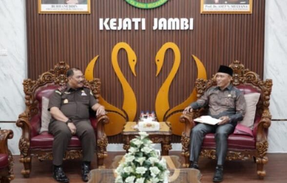 Komisi III DPRD Tanjab Timur Gandeng Kejati Jambi Perkuat Perlindungan Hukum bagi Guru