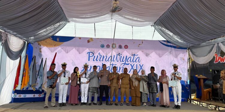 SMKN 2 Tanjung Jabung Timur melaksanakan kegiatan Pelepasan Taruna/Taruni Kelas XII Angkatan ke-19 Tahun Ajaran 2025/2026