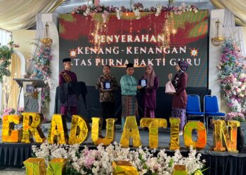 Perpisahan Siswa SMAN 1 Tanjabtim Penuh Isak Tangis dan Haru