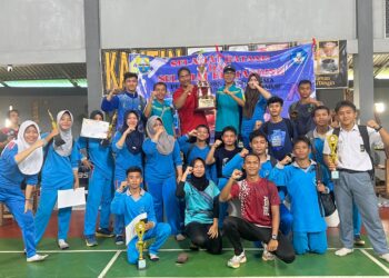 Juara Umum Tingkat Kabupaten  SMAN 8 Tanjab Timur Ukir Prestasi Raih Juara Umum O2SN Tingkat SMA