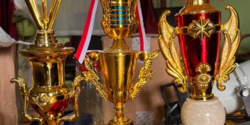 “Luar Biasa”  Tiga Tahun Berturut Turut Juara 1 Festival Drumband.  SDN 10/ X Nipah Panjang catat Rekor Raih Prestasi Gemilang