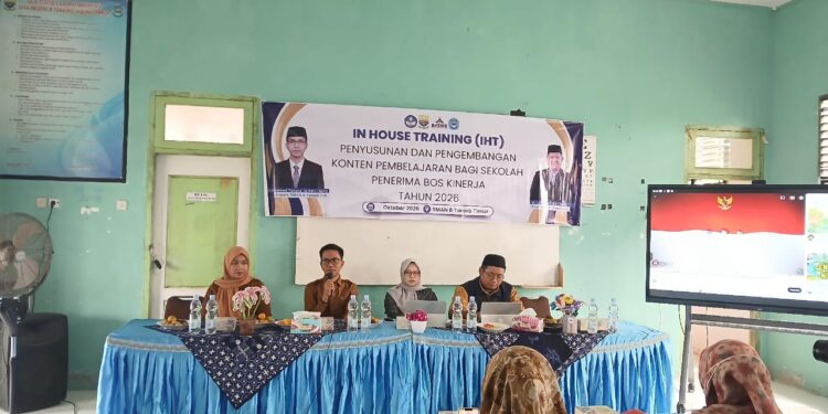 SMA Negeri 8 Tanjabtim Melaksanakan In House Training ( IHT ) Tahun 2026